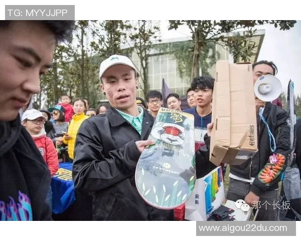 深圳滑板队在马拉松大满贯中的团队协作表现精彩纷呈值得点赞 深圳滑板队在马拉松大满贯中的团队协作表现精彩纷呈值得点赞